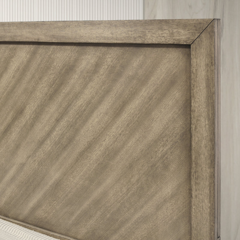 Dezerey Panel Bed, King