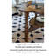 Table basse française en forme de fleur vintage, structure en bois avec plateau en verre et tablette inférieure