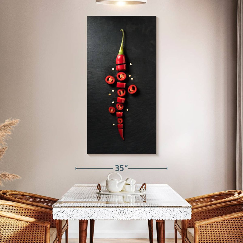 Piment rouge tranché, H 54 po x l 27 po