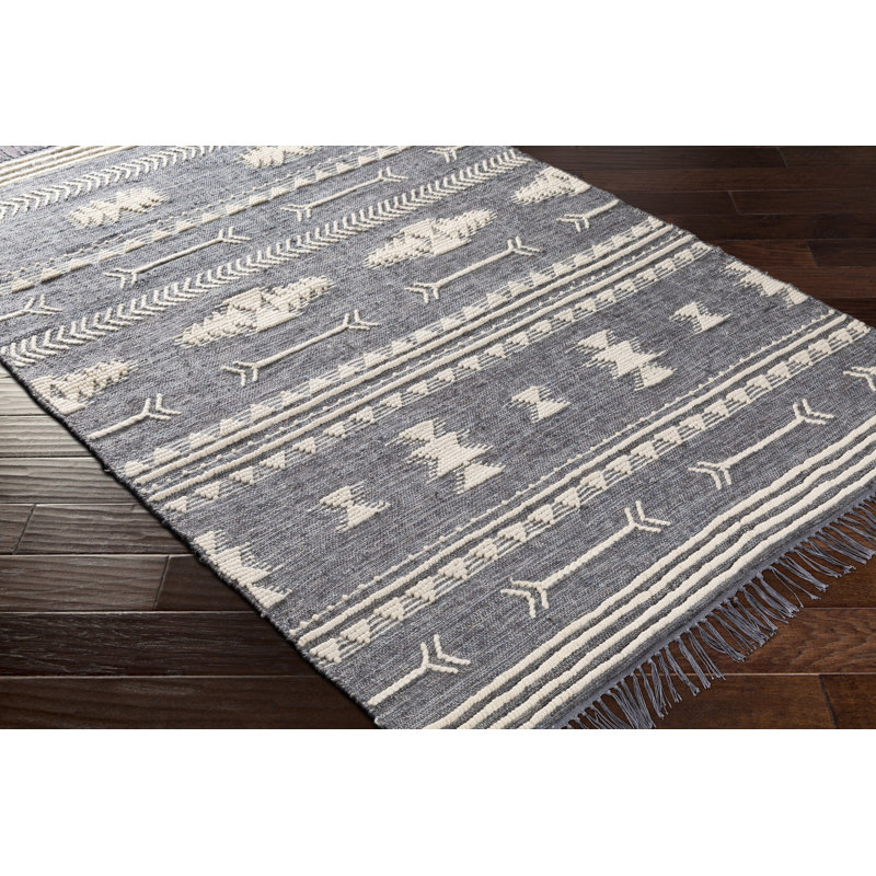 Savannha Abstract Indoor Rug, Rectangle 2' x 3'
