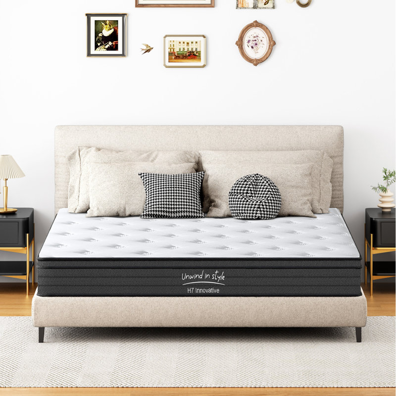 Hybrid Mattress, Individually Pocketed Innerspring, King, 10