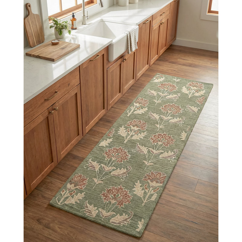 Delilah Hand Tufted Wool Indoor Rug, 2'6x8', Green