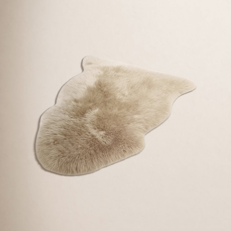 Kardi Sheepskin Sand Brown Rug
