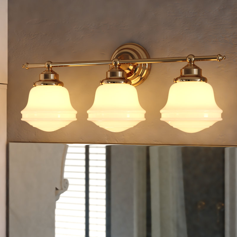 Éclairage pour meuble-lavabo à intensité variable Margaree, Laiton naturel, H 10 po x l 24 po x P 7 po, Trois lumières