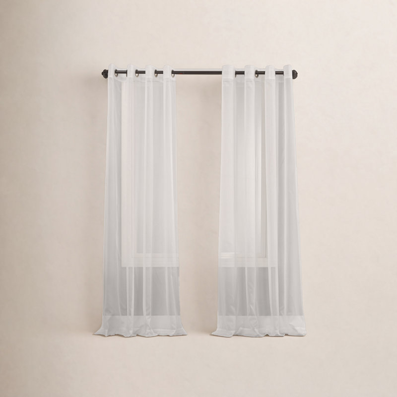 Panneau de rideau simple diaphane avec œillets - Basics by Wayfair ™, L 59 po x L 95 po, Blanc