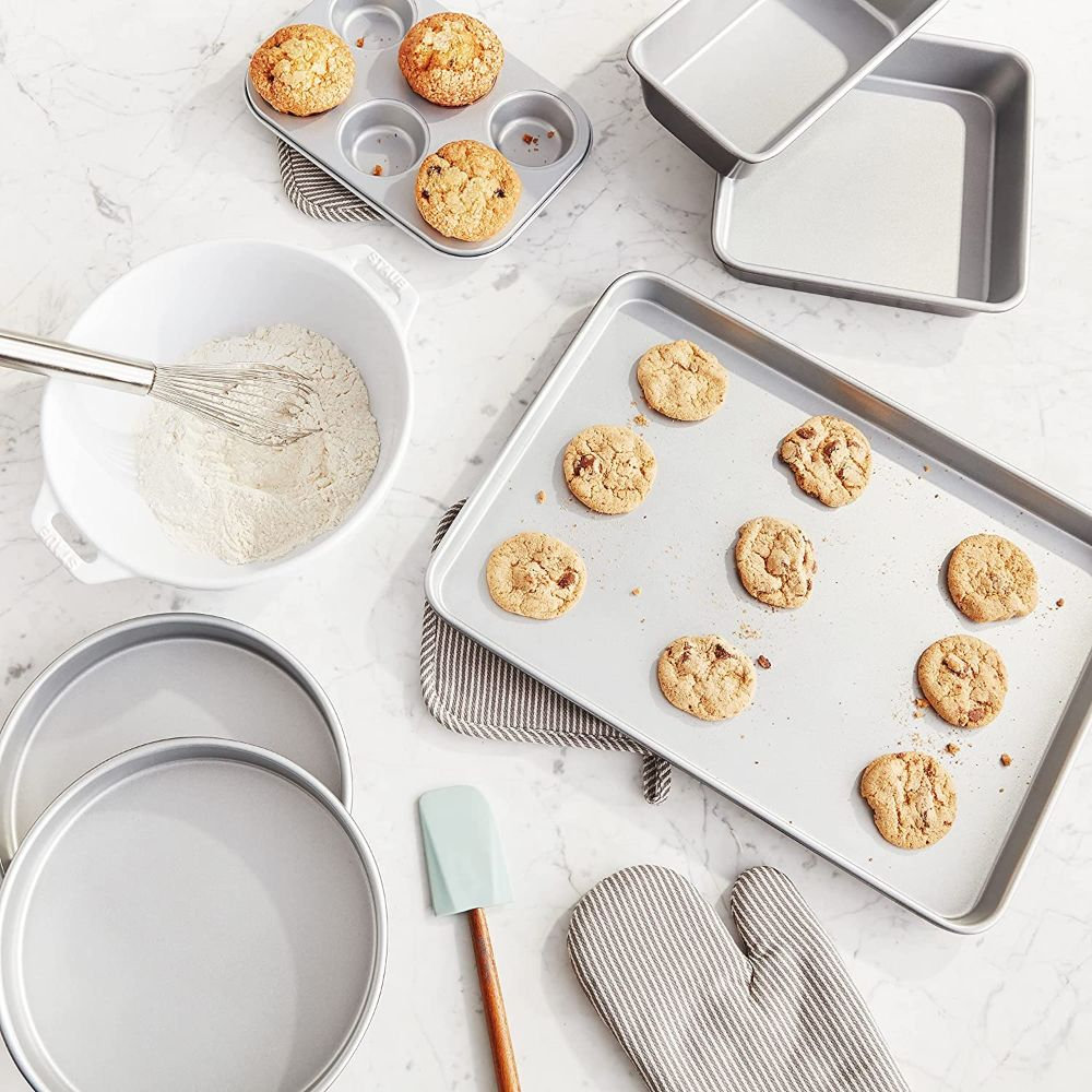 Cuisinart 6-Piece Nonstick Bakeware Set, Silver