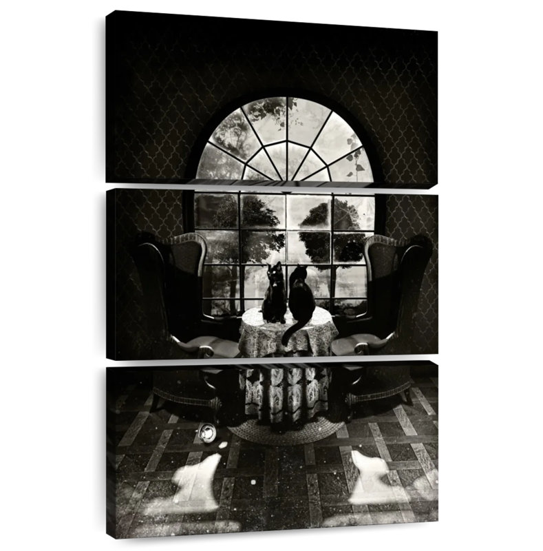 Room Skull BW, 50" H x 32" W