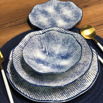Porcelain China Dinnerware Set 24 Piece - Service for 6