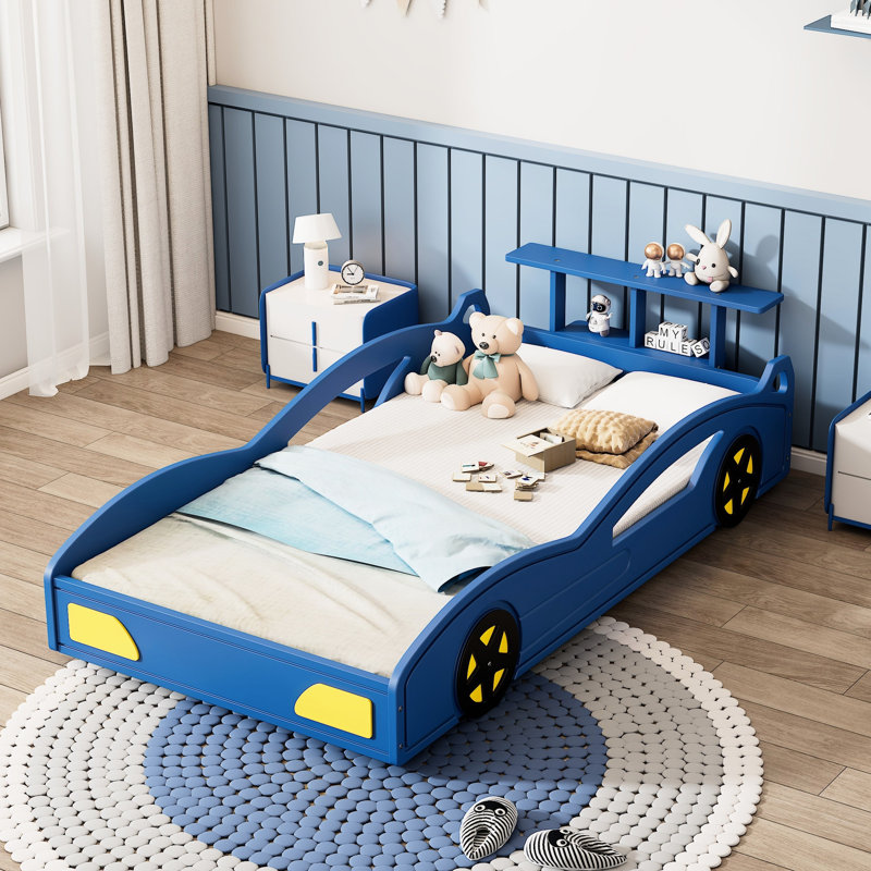 Lit plateforme simple Blue Race Car pour adolescents, en bois avec roues, confortable et fonctionnel, rangement à la tête, lit jaune à assemblage rapide, conception esthétique des roues, rails,