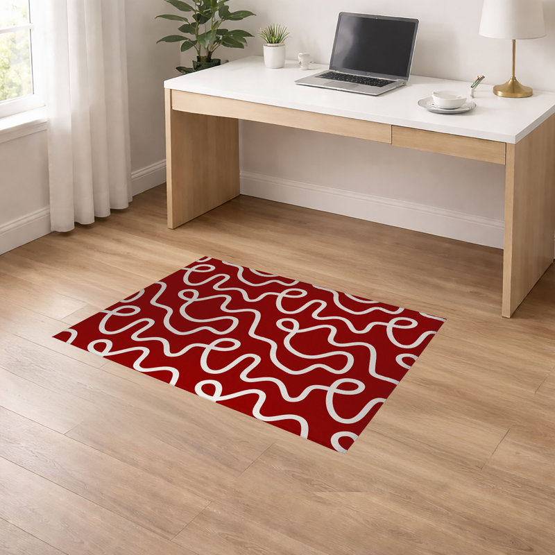 Tapis de bureau Squig, 60" W x 36" D, Cranberry Red