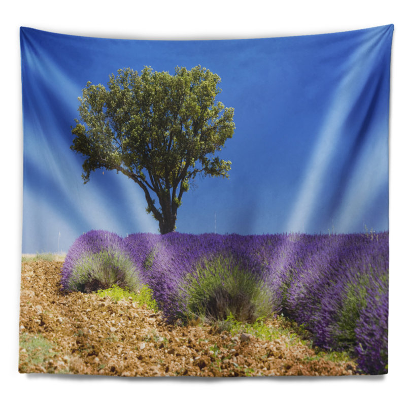 Tapisserie «Lone Green Tree in Lavender Field», H 68 po x l 80 po