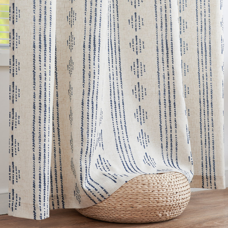 Paire de rideaux semi-transparents avec passe-tringle Amadas, L 52 po x L 63 po, Bleu / lin