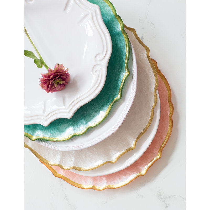 White Handcrafted Ceramic Scallop Dinner Plate