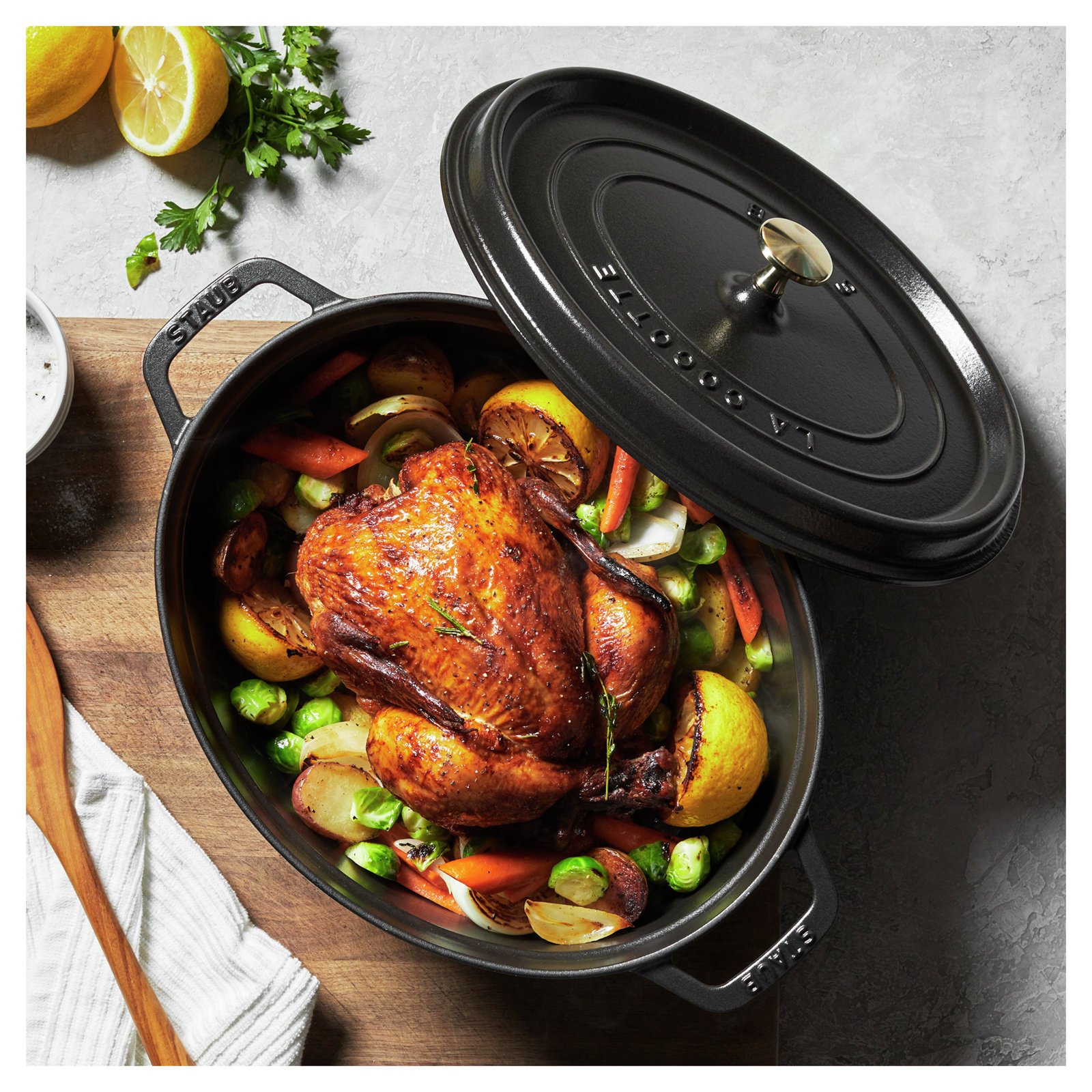 Staub Cast Iron Oval Cocotte, Black Matte, 7.08 qt