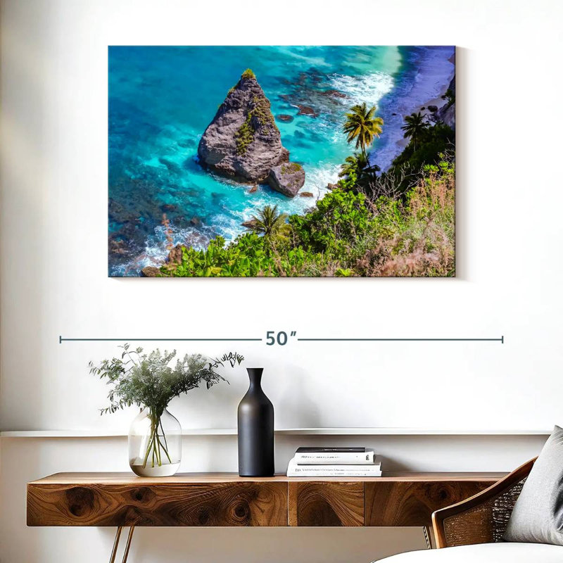 Bali Beach Rock Form, H 26 po x l 39 po