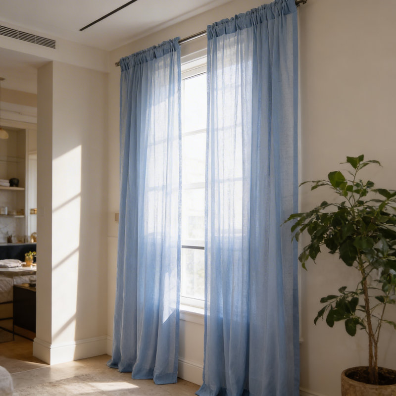 Paire de rideaux semi-transparents avec passe-tringle Rayna, L 52 po x L 84 po, Ciel