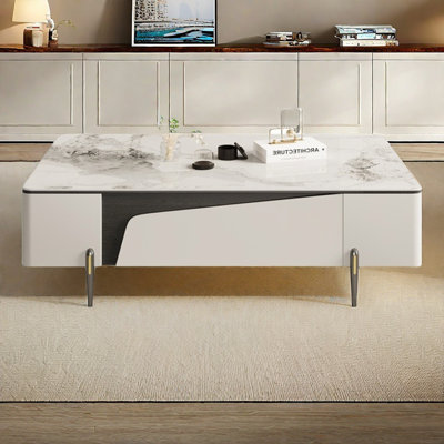 Table basse très simple