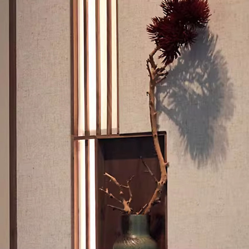 Elegant wall decor
