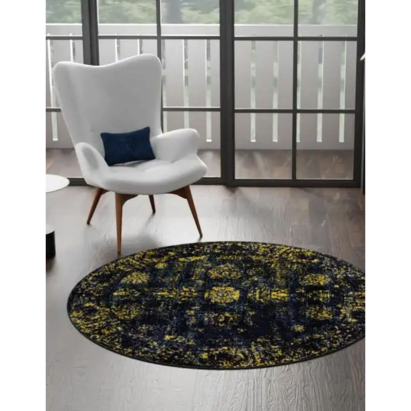 Anneliesse Oriental Indoor Rug