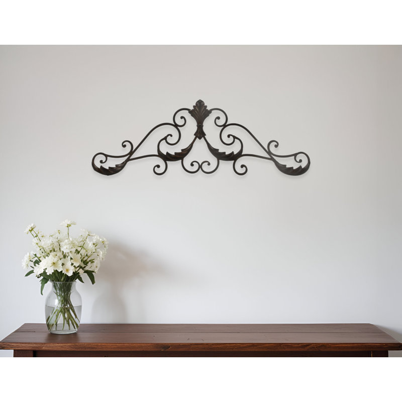 Décoration murale à volutes en métal brun rustique 32 po