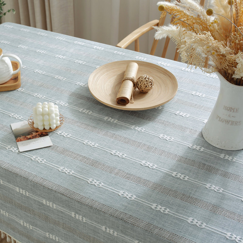 Nappe lavable en lin infroissable avec pampille, L 78 po x l 55 po, Bleu
