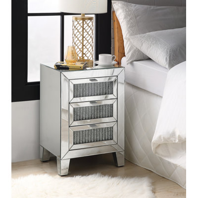 Table d'appoint en miroir et faux diamants (assemblée)