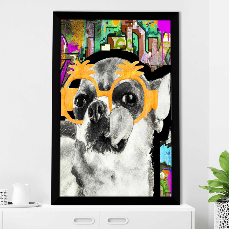 Chihuahua (vertical) par By Jodi - impression, Cadre noir, H 49,5 po x l 33,5 po x P 1 po