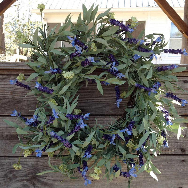 Faux Foam 22'' Wreath