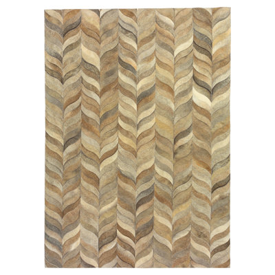 Ceres Cowhide Chevron Indoor Rug