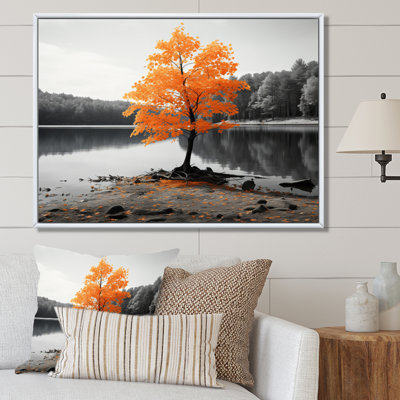 «Orange Lake Shades of Grey», reproduction sur toile