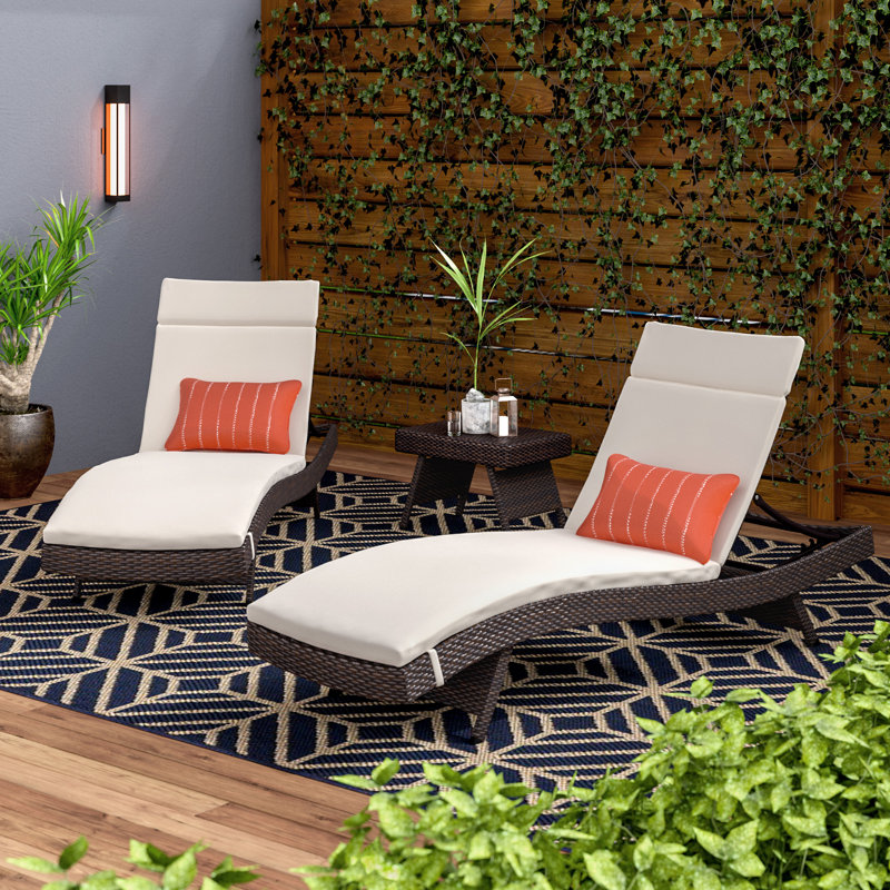 Ardoin Sun Reclining Chaise Lounge with Cushion and Table, Beige