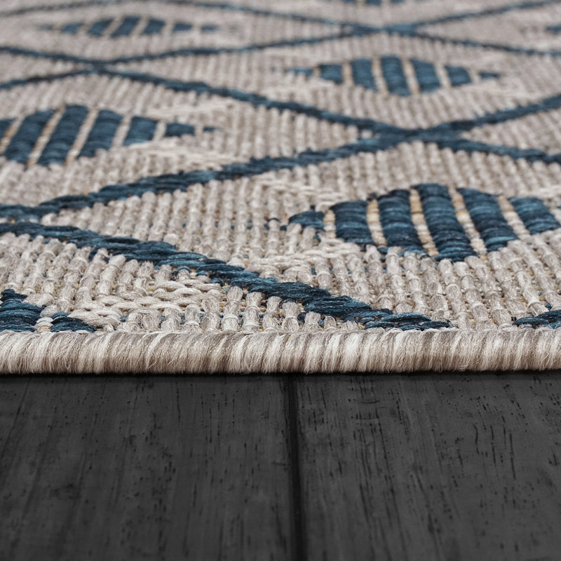 Josslynne Geometric Indoor / Outdoor Rug, Rectangle 5'3" x 7'