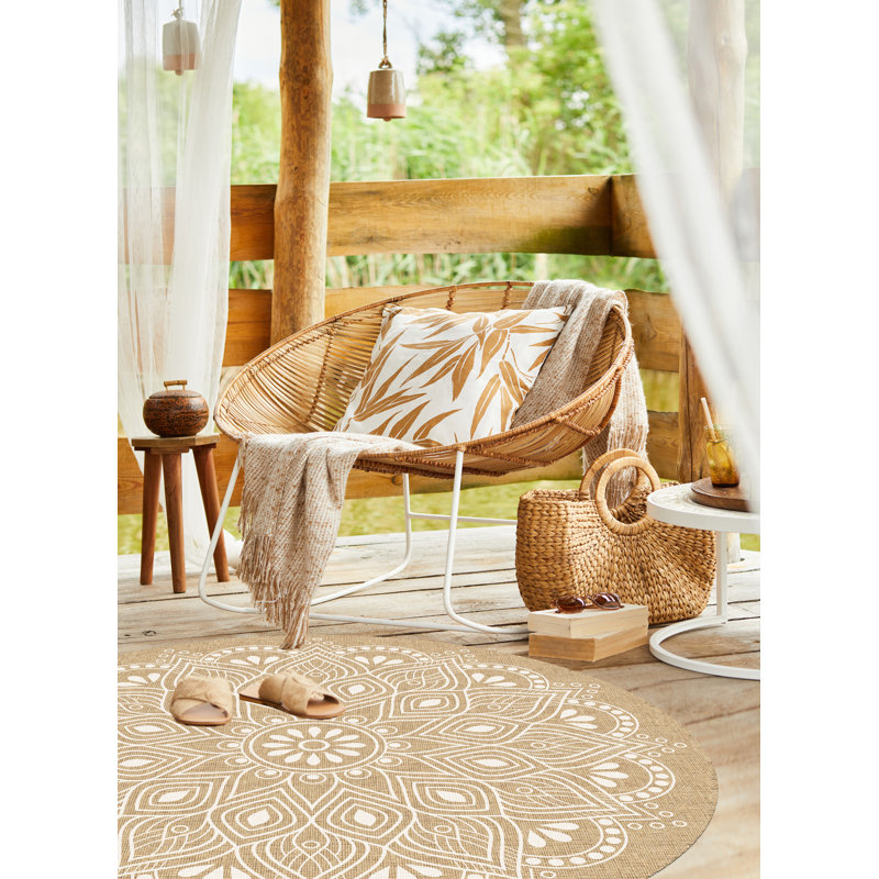 Round Wendy Geometric Vinyl 2.8mm Vinyl, Phthalate Free With Exclusive Printed Designs. Area Rug, Round 150cm