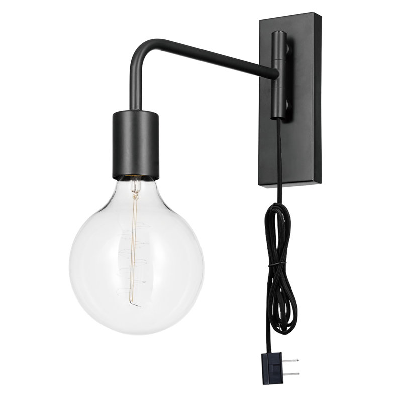 Plug-in Armed Sconce