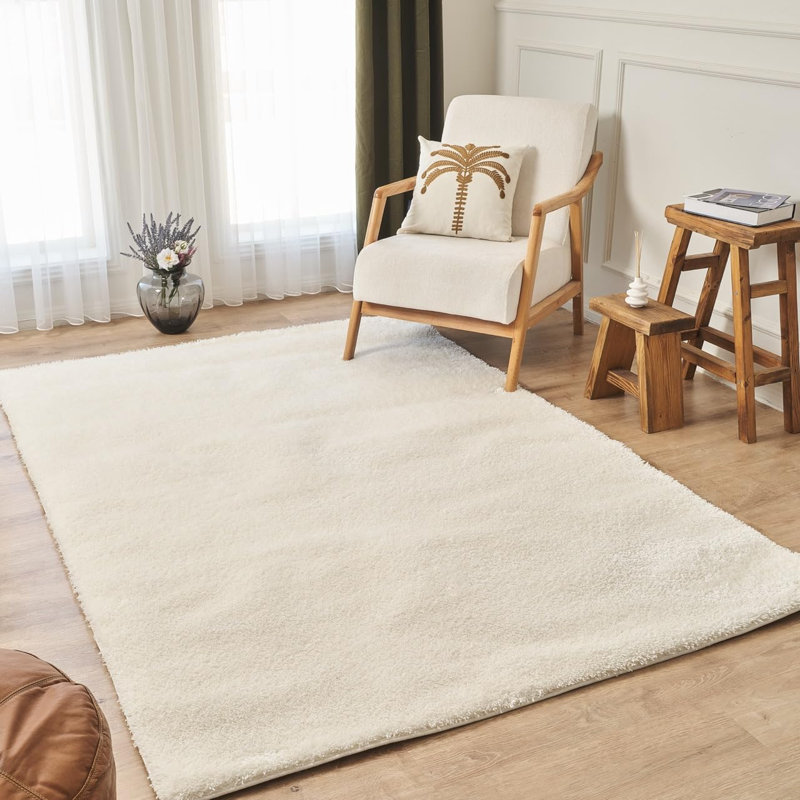 Ruglenza Shaggy Runner Rug - Soft Fluffy Long Hallway Carpet, Non Slip, Easy to Clean, Cozy Stylish Modern Rug, Cream