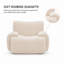 Fauteuil rembourré en chenille beige doux pour la peau, doté d'un siège large et profond et d'une conception douce et non structurée - un fauteuil à une place idéal pour se détendre et lire à la maison.