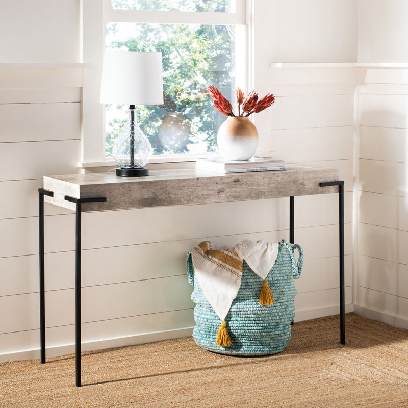 Vale 47.2" Console Table – Light Grey Faux Concrete Top with Black Iron Legs for Modern Interiors