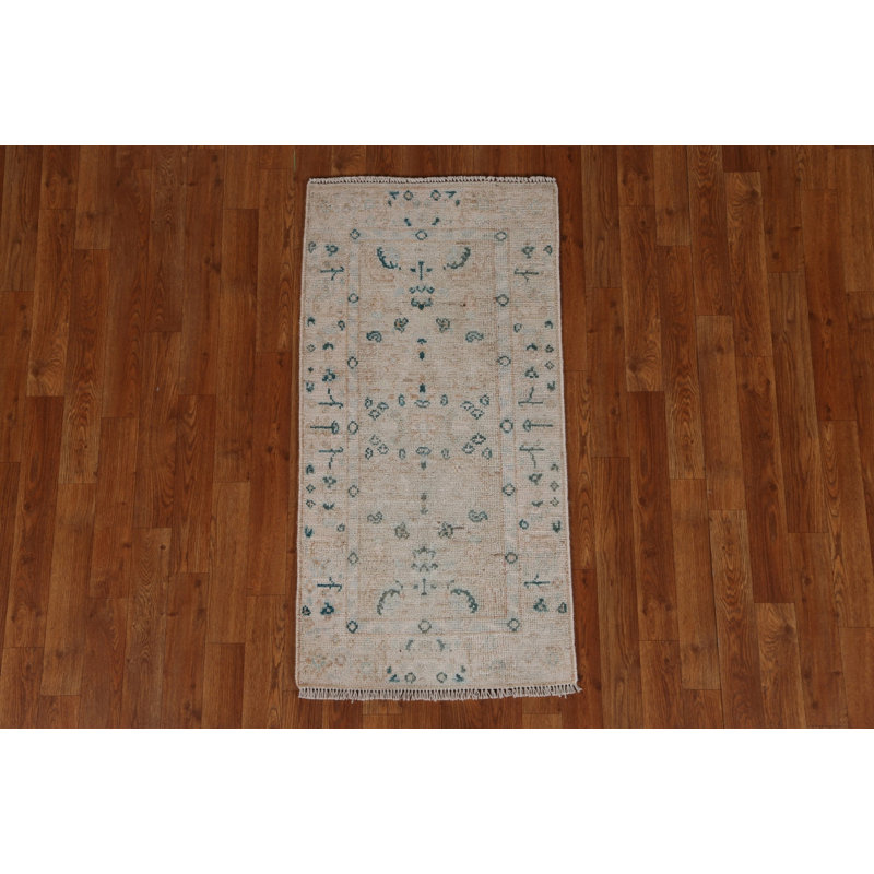 Tapis beige en laine noué à la main de conception unique 1 pi 11 po x 3 pi 9 po Rylend