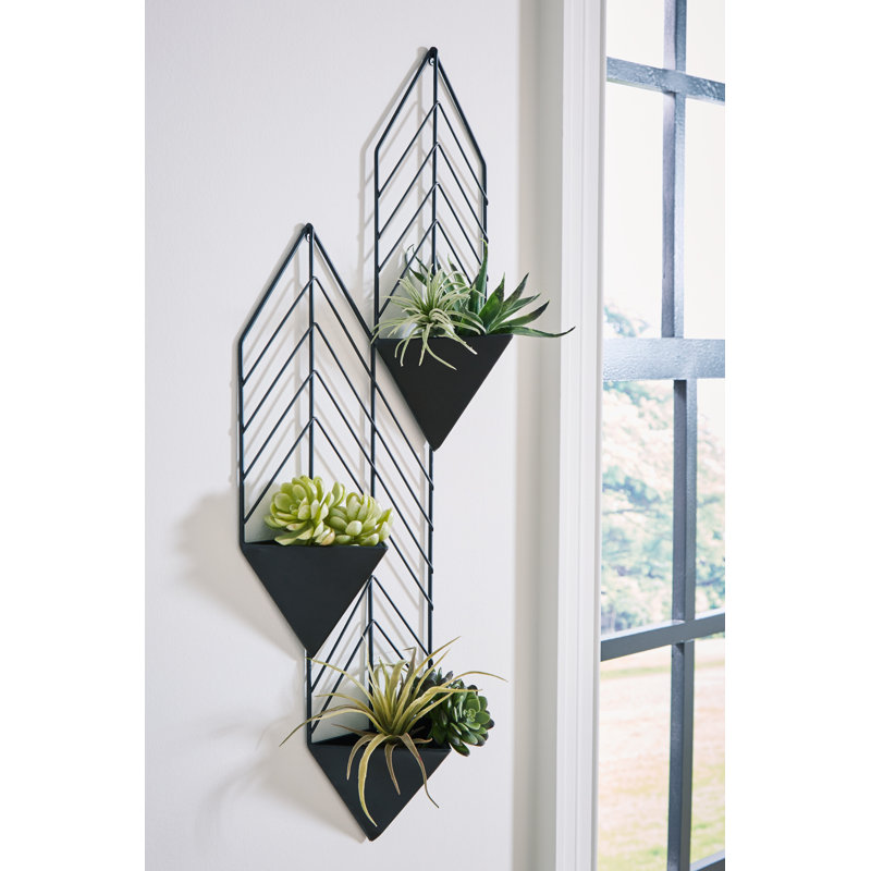 Black Metal Contemporary Indoor/Outdoor Wall Planter