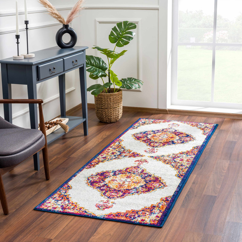 Edgao Oriental Indoor Rug, Runner 2'7" x 7'3"