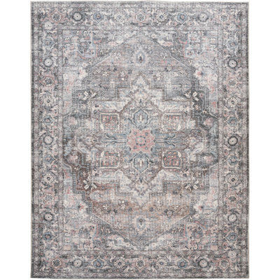 Lyiah Oriental Machine Washable Polyester Area Rug in Gray