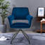 Élégante chaise d'appoint en velours bleu, pieds en bois, salle à manger moderne