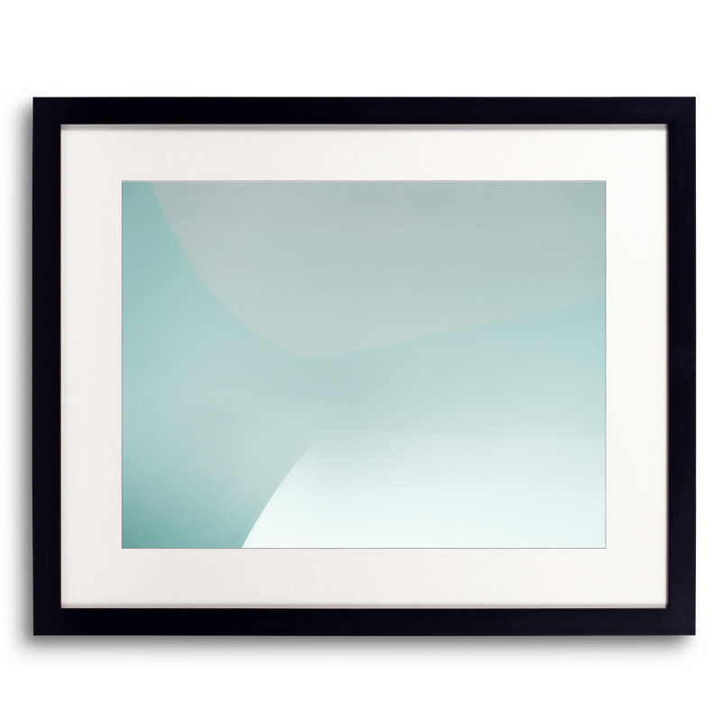 «Light and Shadow I» par Scott Norris - impression, H 17,25 po x l 21,25 po, Papier avec cadre noir