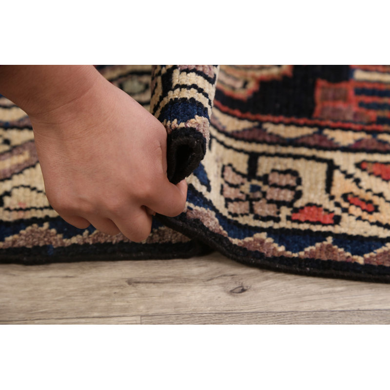 Tapis unique en laine noué à la main Bakhtiari des années 1950 de 4 pi 9 po x 6 pi 10 po beige Calae