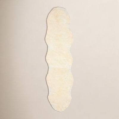 Mera Handmade Sheepskin White Area Rug