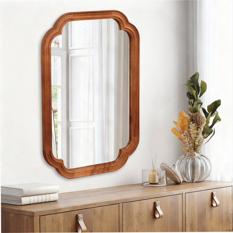 Miroir de coin arrondi en bois massif brun jaunâtre, pour rehausser le décor de n'importe quelle pièce et ajouter une touche d'élégance