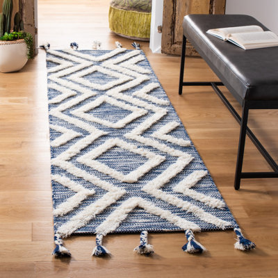 Alimatou Hand Tufted Wool Geometric Rug