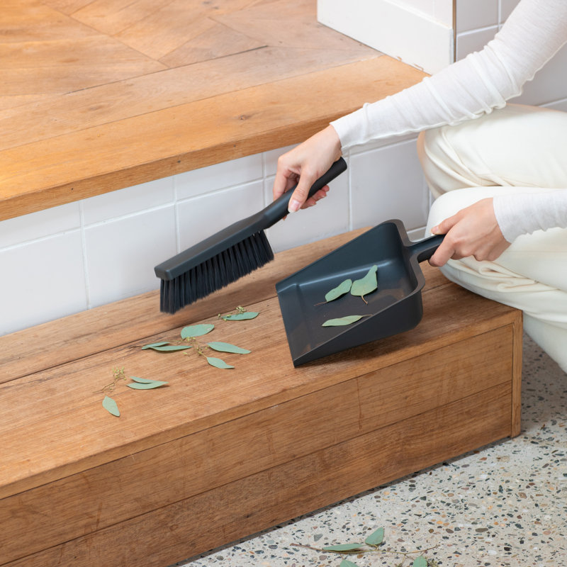 SinkSide Dustpan and Brush Set, with Comb
