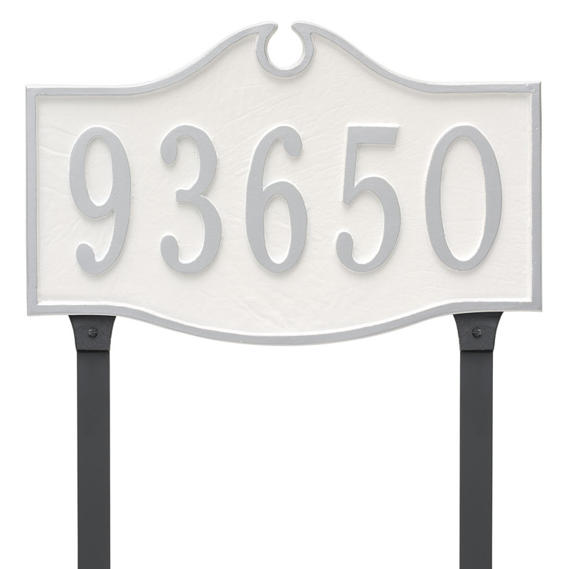 Plaque d'adresse coloniale standard à une ligne avec piquets de pelouse, Blanc / argent, Oui