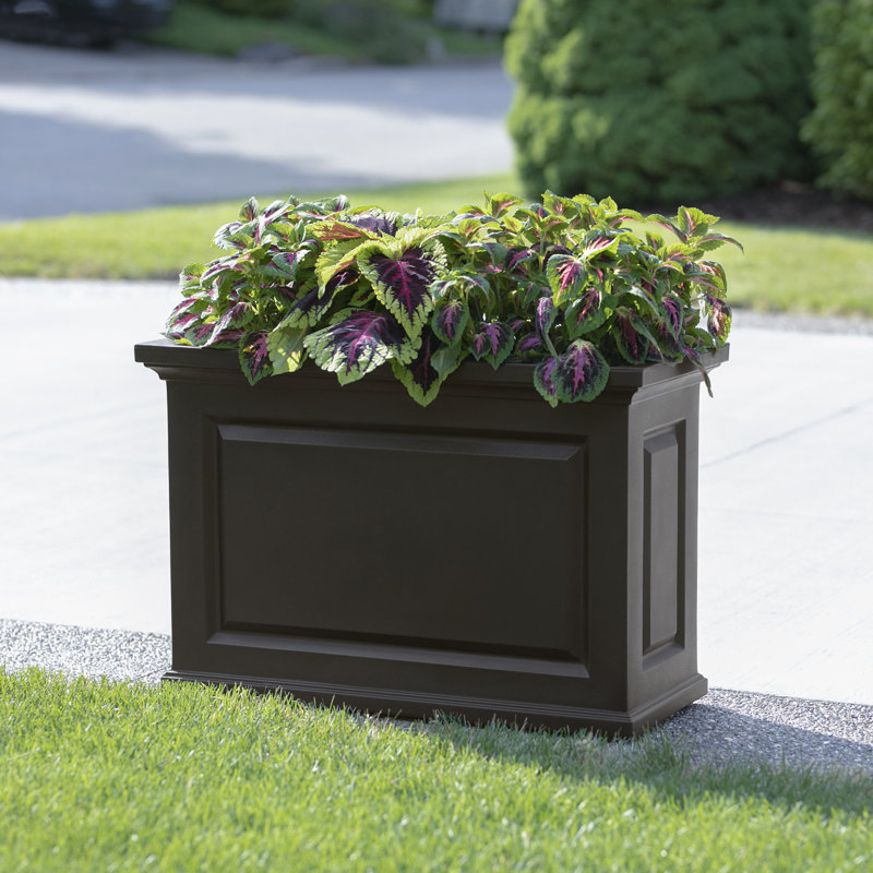 Nantucket Resin Trough Planter with Water Reservoir, Espresso
